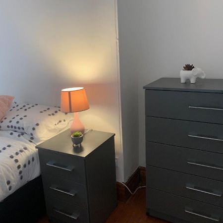 Mcf Short Stay Accommodation - Handsworth เบอร์มิงแฮม ภายนอก รูปภาพ