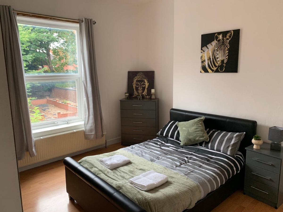 Mcf Short Stay Accommodation - Handsworth เบอร์มิงแฮม ภายนอก รูปภาพ